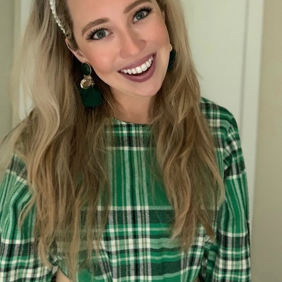 Worn once indoors for pics- green mini dress - Picture 2 of 5